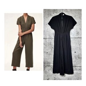 Babaton Black wide leg V-neck jumpsuit size 2 fits medium
